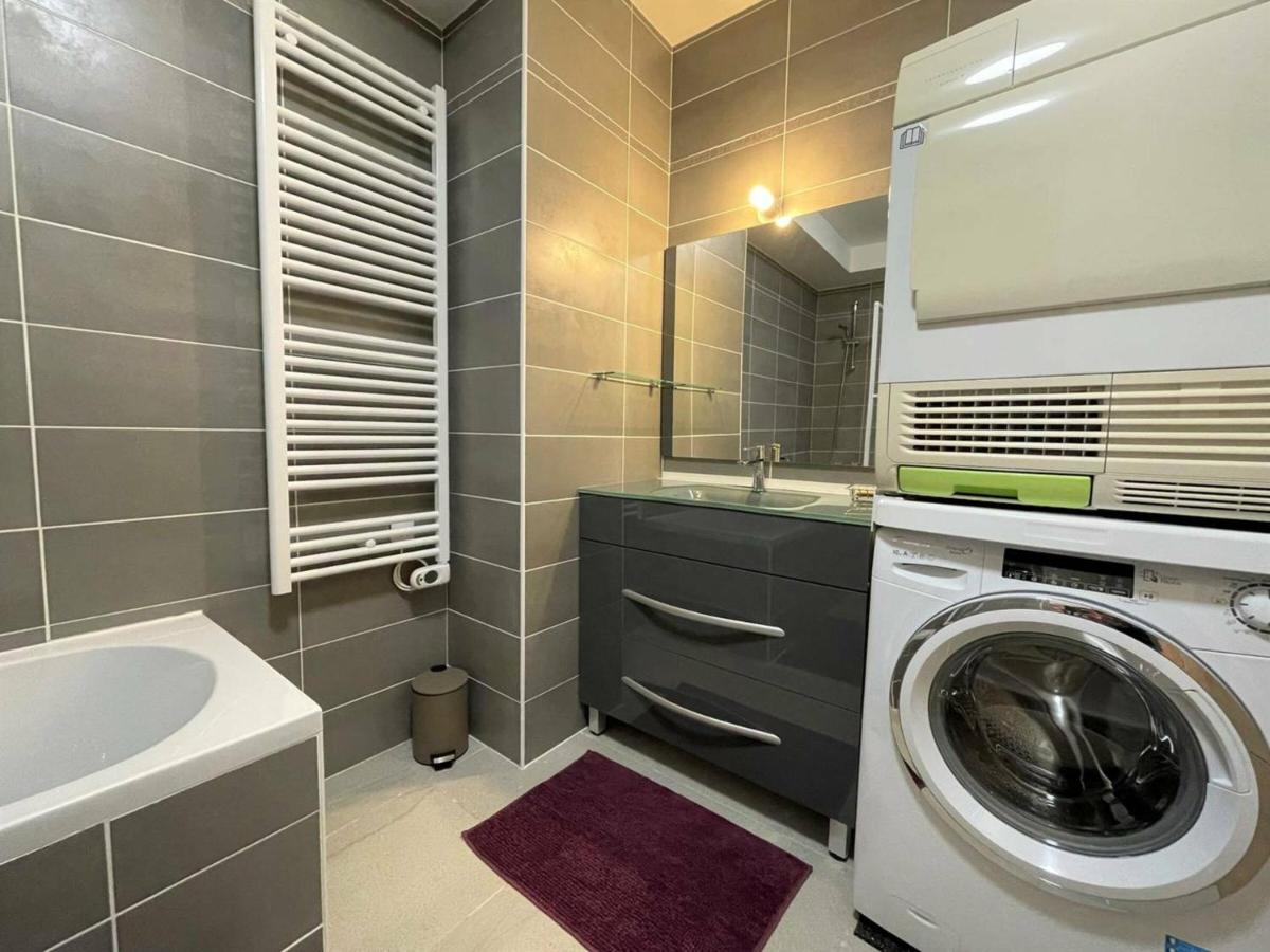 Appartement Moderne Avec Terrasse Et Parking A Briancon - Fr-1-330C-127 Экстерьер фото